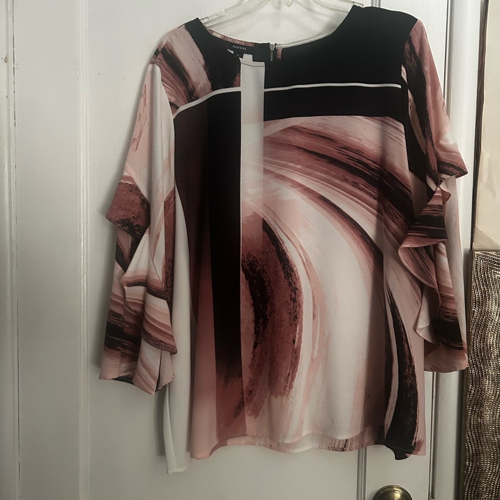 Alfani Pink & Black Abstract Ruffle Sleeve Blouse